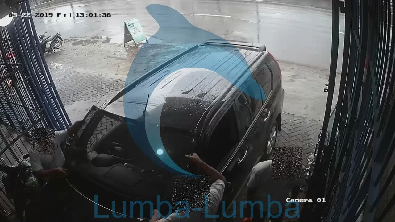 Kaca Mobil Depan Nissan XTrail T31
